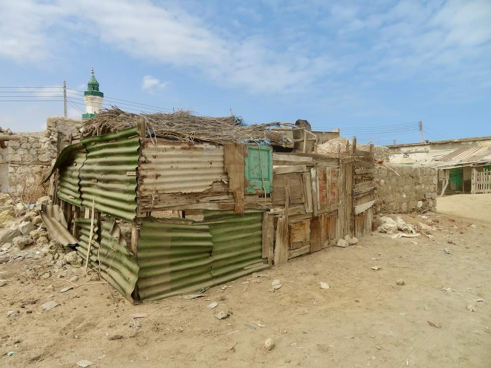 Umzäunte Behausung in Suakin im Sudan